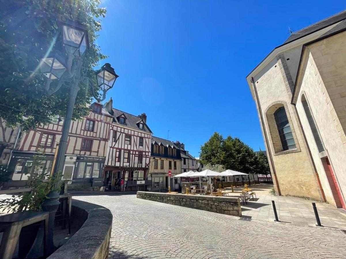 Le Patio, Coeur De Ville Avec Garage Et Jardin Ван Екстериор снимка